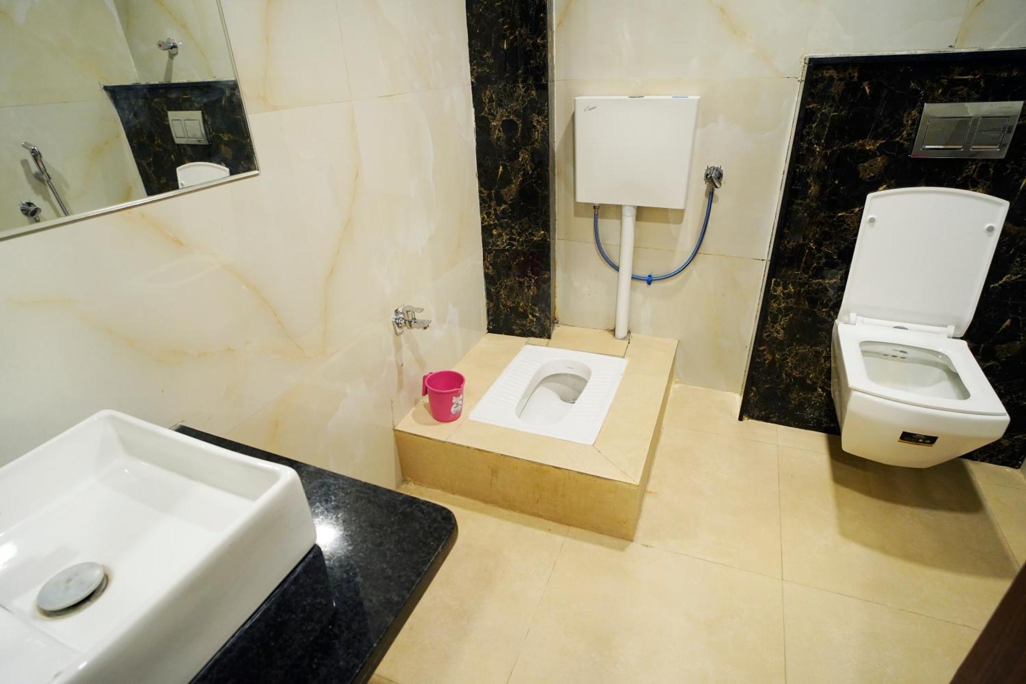 Hotel New Sundaram 150 Mtrs From Dargah Ajmer Bagian luar foto